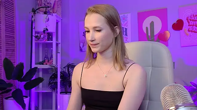 Snapshot of Megan_Rodgers chatting on February 2026 05:31:01 PM Megan Rodgers online show from February 2026 05:31:01 PM