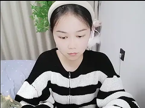 mili923 online show from February 2026 02:23:02 PM