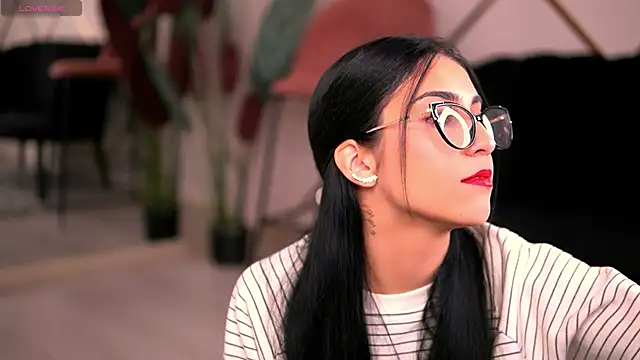 KyraBliss online show from January 2026 08:47:01 PM