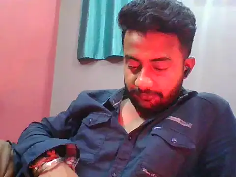 Snapshot of chutlhunter chatting on December 2025 08:35:01 PM chutlhunter online show from December 2025 08:35:01 PM