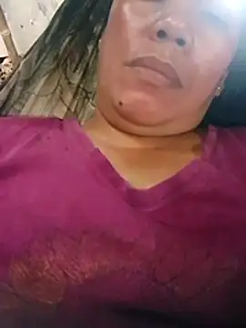 Snapshot of sweet_candy52 chatting on December 2025 06:33:02 AM sweet candy52 online show from December 2025 06:33:02 AM