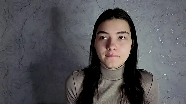 Laura Sunday online show from February 2026 12:59:02 PM