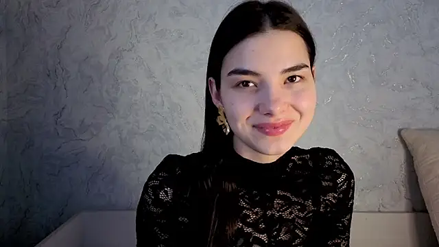 Laura Sunday online show from March 2026 10:31:02 AM