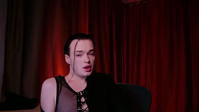 Snapshot of Kristenegor chatting on December 2025 10:18:02 PM Kristenegor online show from December 2025 10:18:02 PM