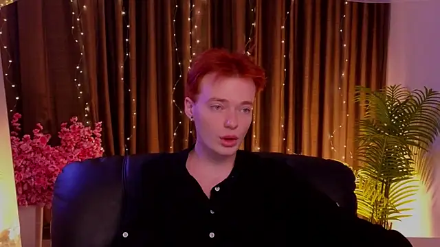 Kristenegor online show from January 2026 07:16:01 PM