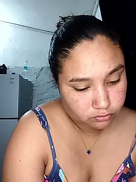 VaneandRossy online show from January 2026 12:05:01 AM