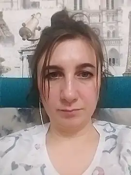 Snapshot of Koshova_1316 chatting on December 2025 04:38:01 PM Koshova 1316 online show from December 2025 04:38:01 PM