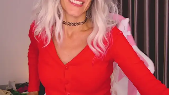 betty xoxoo online show from June 2026 12:22:02 PM