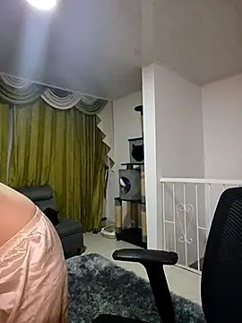 Snapshot of Dollvexia_ chatting on December 2025 03:57:01 AM Dollvexia online show from December 2025 03:57:01 AM