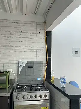 Snapshot of EvaniaBlu chatting on January 2026 04:00:01 PM EvaniaBlu online show from January 2026 04:00:01 PM