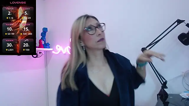 Scarlett 079 online show from January 2026 11:48:02 AM