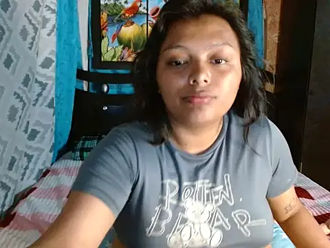 Snapshot of caro_lil chatting on February 2026 11:26:01 PM caro lil online show from February 2026 11:26:01 PM