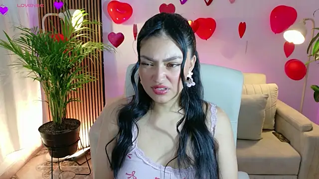 victoria   moon online show from February 2026 01:18:01 PM