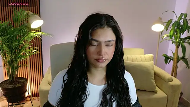 victoria   moon online show from February 2026 01:08:02 PM