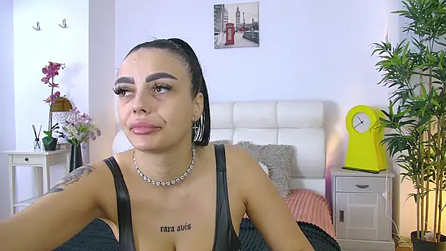 NikkyStyle online show from January 2026 06:17:01 AM