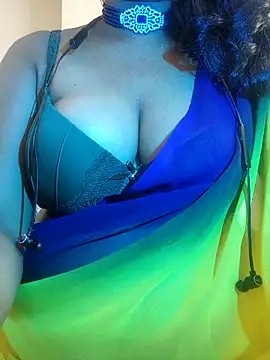 Snapshot of Preeti345 chatting on July 2026 05:36:02 AM Preeti345 online show from July 2026 05:36:02 AM