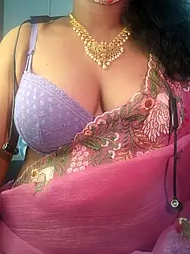 Snapshot of Preeti345 chatting on July 2026 08:55:02 AM Preeti345 online show from July 2026 08:55:02 AM