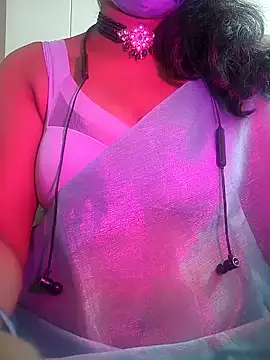 Snapshot of Preeti345 chatting on July 2026 12:42:02 PM Preeti345 online show from July 2026 12:42:02 PM