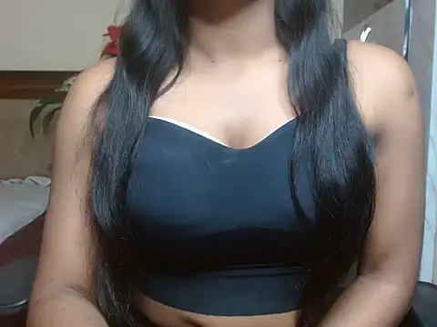 Snapshot of Lola_Bebe chatting on March 2026 05:48:02 AM Lola Bebe online show from March 2026 05:48:02 AM