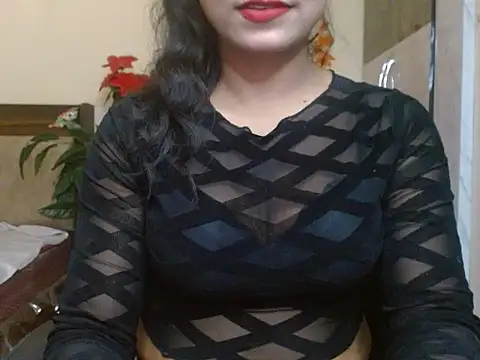 Snapshot of Lola_Bebe chatting on March 2026 04:53:01 AM Lola Bebe online show from March 2026 04:53:01 AM