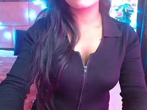 Snapshot of Lola_Bebe chatting on March 2026 06:06:02 AM Lola Bebe online show from March 2026 06:06:02 AM