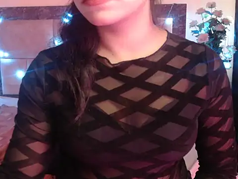 Snapshot of Lola_Bebe chatting on April 2026 05:16:01 AM Lola Bebe online show from April 2026 05:16:01 AM