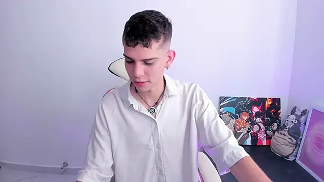 Jasson    online show from December 2025 12:33:02 PM