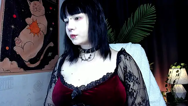 radiant lane online show from December 2025 06:42:02 AM