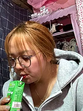 Samsam-006 online show from January 2026 04:37:02 AM