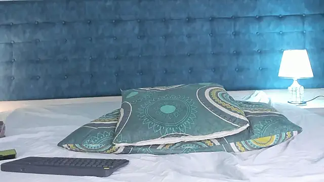 LexiCriimson online show from February 2026 06:22:01 AM