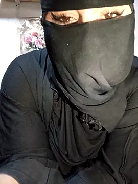 Snapshot of -Batta- chatting on March 2026 10:14:01 PM -Batta- online show from March 2026 10:14:01 PM