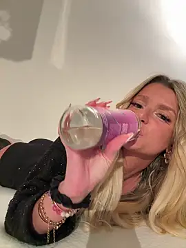 lilavv online show from March 2026 09:53:02 PM