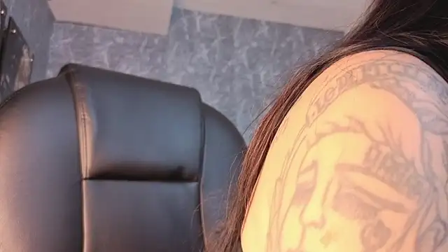 kathe  lane online show from December 2025 12:46:02 PM