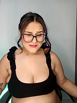 Valeriaa 21 online show from March 2026 02:50:01 AM