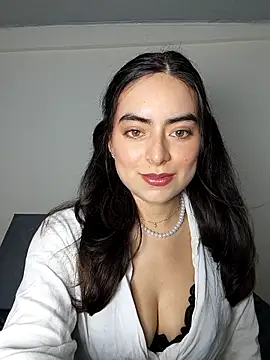 saasha Petit online show from March 2026 10:56:02 AM