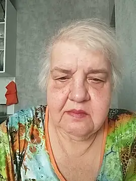 HapinessLovee online show from June 2026 06:36:02 AM