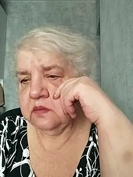 HapinessLovee online show from June 2026 06:13:02 AM