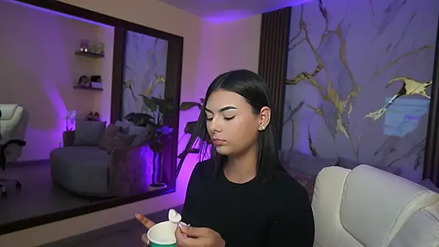 LiaWheeler online show from February 2026 07:06:02 PM