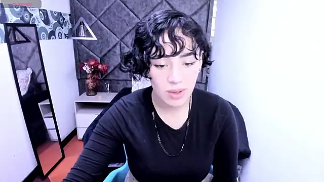 Kiara Fox   online show from January 2026 07:51:02 PM