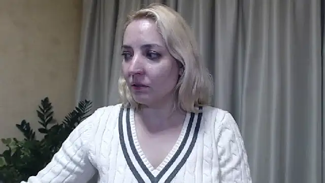 Snapshot of sweetpussy chatting on January 2025 08:05:02 PM sweetpussy online show from January 2025 08:05:02 PM