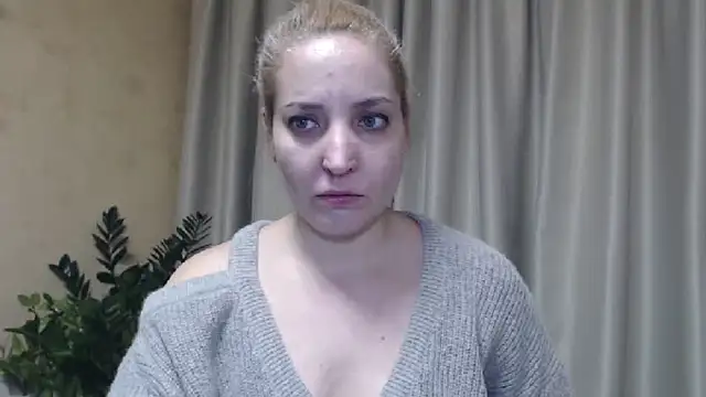 Snapshot of sweetpussy chatting on January 2025 02:23:01 PM sweetpussy online show from January 2025 02:23:01 PM