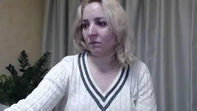 Snapshot of sweetpussy chatting on January 2025 08:02:01 PM sweetpussy online show from January 2025 08:02:01 PM