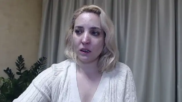 Snapshot of sweetpussy chatting on January 2025 07:53:02 PM sweetpussy online show from January 2025 07:53:02 PM