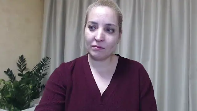 Snapshot of sweetpussy chatting on January 2025 06:00:01 PM sweetpussy online show from January 2025 06:00:01 PM