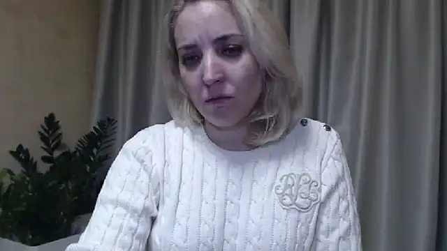 Snapshot of sweetpussy chatting on January 2025 09:59:01 PM sweetpussy online show from January 2025 09:59:01 PM