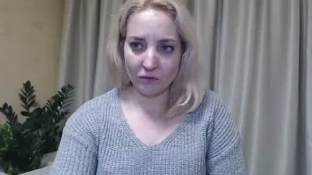 Snapshot of sweetpussy chatting on February 2025 07:42:01 PM sweetpussy online show from February 2025 07:42:01 PM