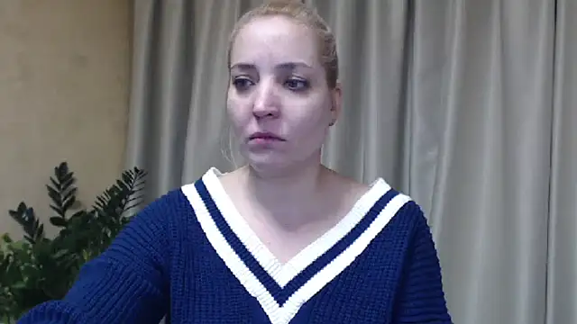 Snapshot of sweetpussy chatting on February 2025 07:38:01 PM sweetpussy online show from February 2025 07:38:01 PM