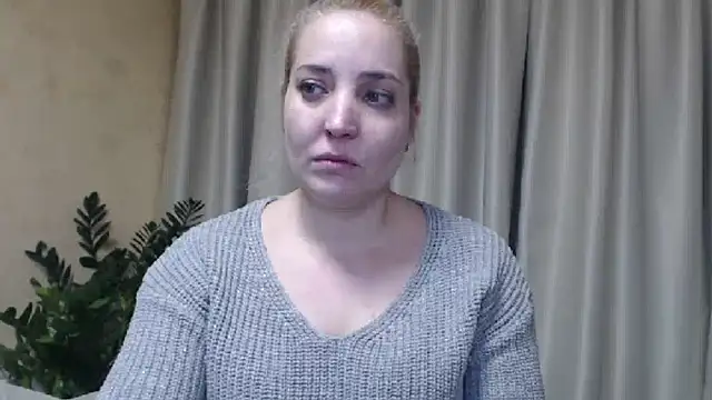 Snapshot of sweetpussy chatting on February 2025 05:16:01 PM sweetpussy online show from February 2025 05:16:01 PM