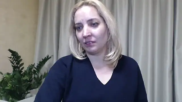 Snapshot of sweetpussy chatting on February 2025 06:32:02 PM sweetpussy online show from February 2025 06:32:02 PM