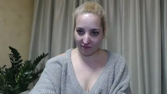 Snapshot of sweetpussy chatting on March 2025 06:34:01 PM sweetpussy online show from March 2025 06:34:01 PM